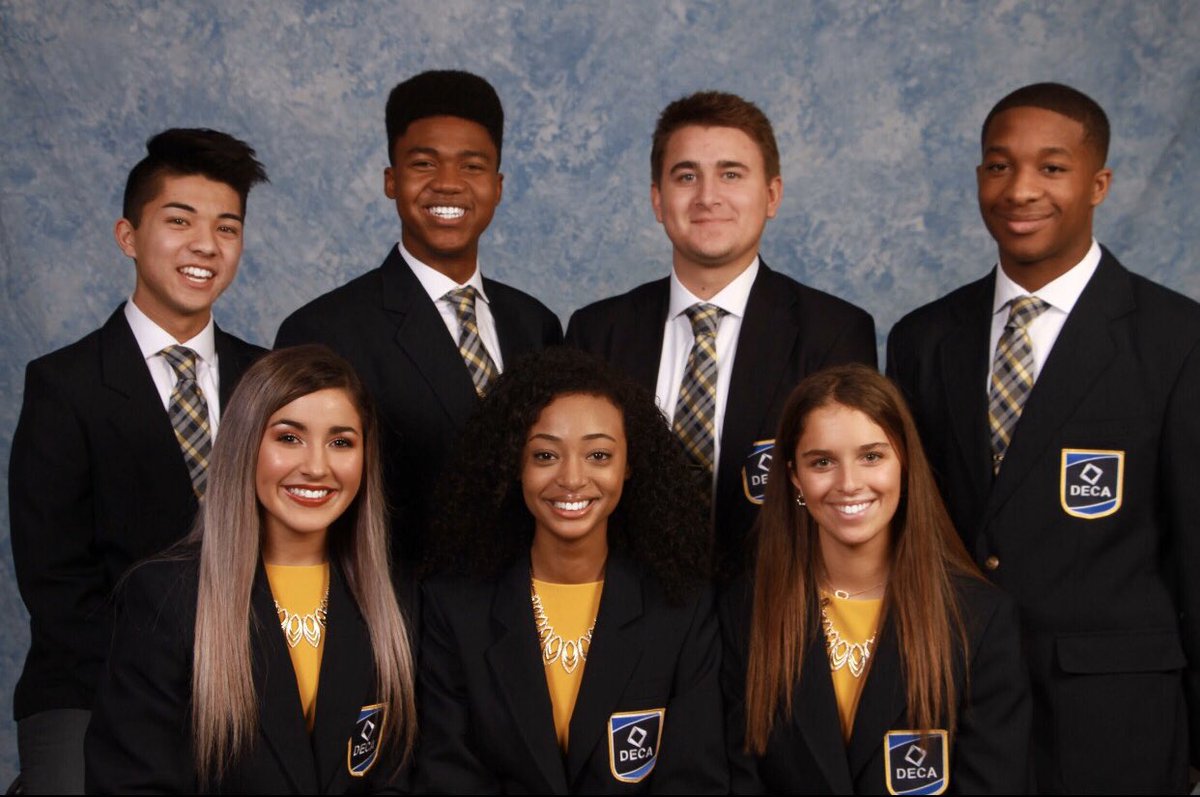 Ohio_DECA's tweet photo. Introducing your 2019-2020 Executive Officer Team🔷 https://t.co/IY4gRPhRu8