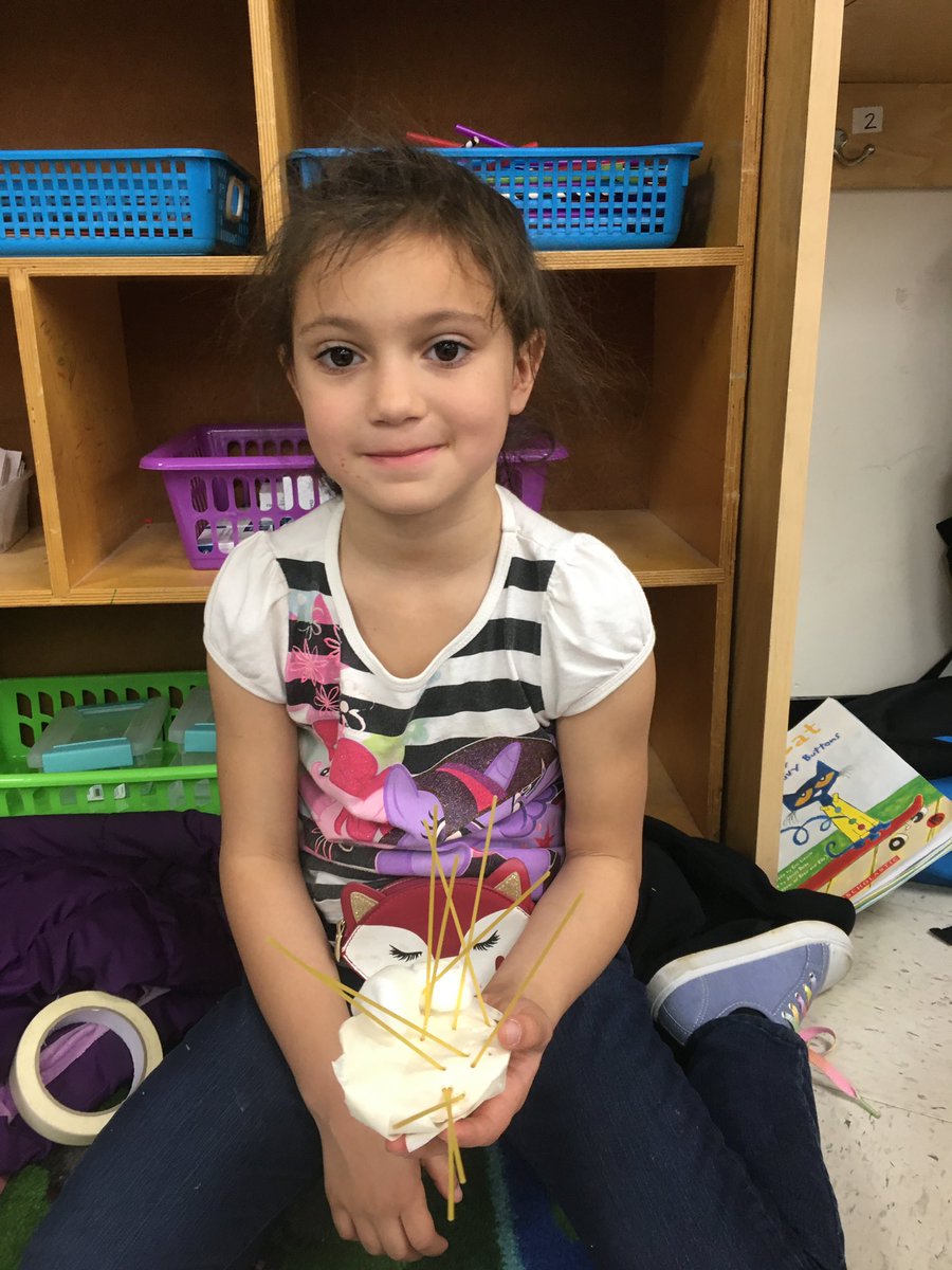 MASTFINSUP's tweet photo. Our first grade tied their STEM challenge to their literacy unit this week. The students read The Mitten by Jan Brett. The students used coding to complete some task. They also planned, designed, and created many designs! #yeahthatstemschool #finsup @MASTFINSUP https://t.co/0fwiyd41P3