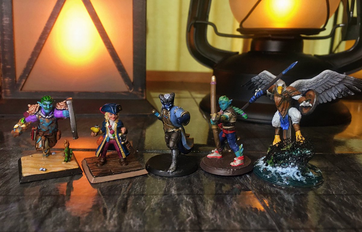 abipop's tweet photo. 🎲⚔️🔮 Today’s DnD adventures ~!! 

The crew of the Drunken Duck finally finished painting our mini’s! 

Sir Cadawell the knight card from the deck of many things, Elli Fizpot (me), Mordekai ‘Sparky’ Nox, Attaña and MINE! 

@HeroForgeMinis https://t.co/V0dGGkI0eT