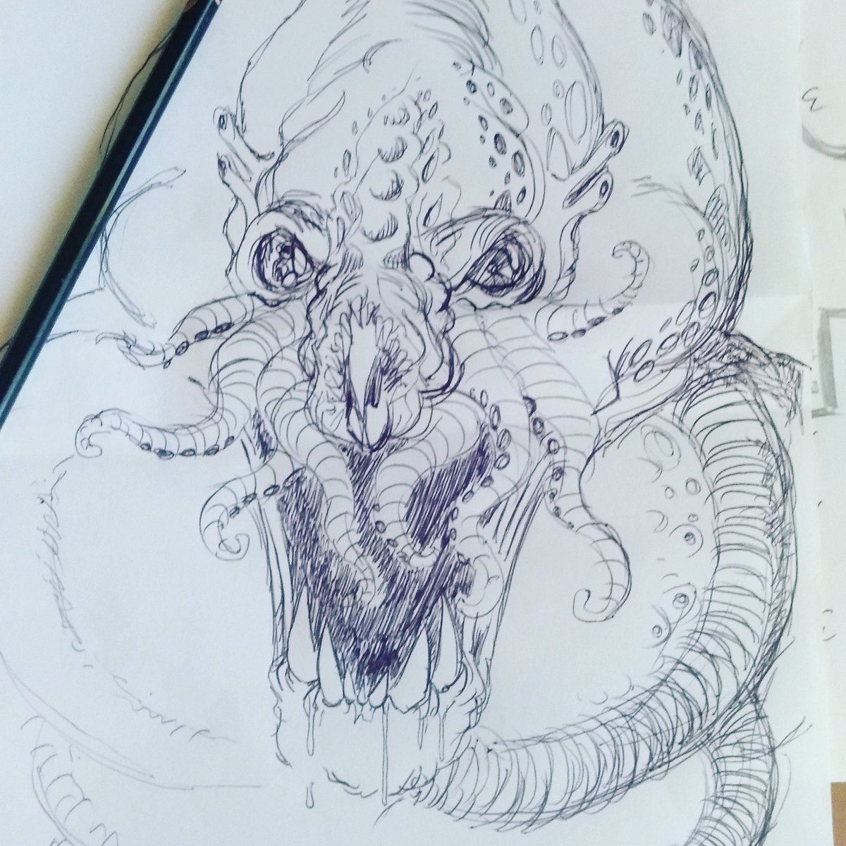 thebramsoncase's tweet photo. day sketching 
#bramsoncase #cthulhu #sketch https://t.co/u37dZqc9rx