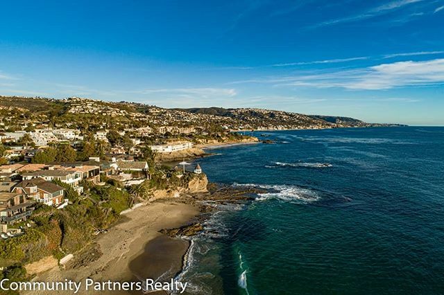 CPRRealty's tweet photo. Anyone else looking forward to the weekend?
-
Need help promoting your business or with real estate? 
We can help we sponsor the following South Orange.County coastal communities.
Give us a call or a dm - @huntingtonbeachcommunity @newportbeachcommunity @lagunabeachcommunity… https://t.co/aOwyf479yT