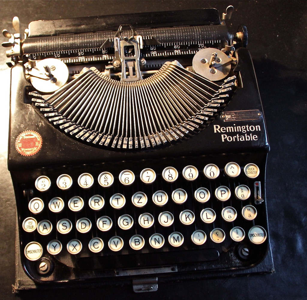 mikewritesabit's tweet photo. #KickstartYourWriting 2020 is 6 days away. Feedback for the last @SpaceArtsCentre workshop includes

 “Perfect.. Excellent” “It progressed from theoretical to practical” “Mike was open to questions and always happy to explain further”  

Grab your ticket https://t.co/xV2W7C5UPs https://t.co/2Bk6xmUxlf