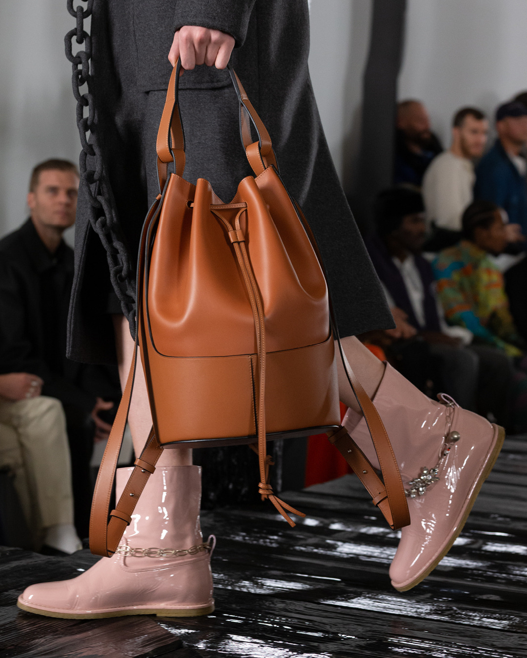 Loewe balloon bag 2025
