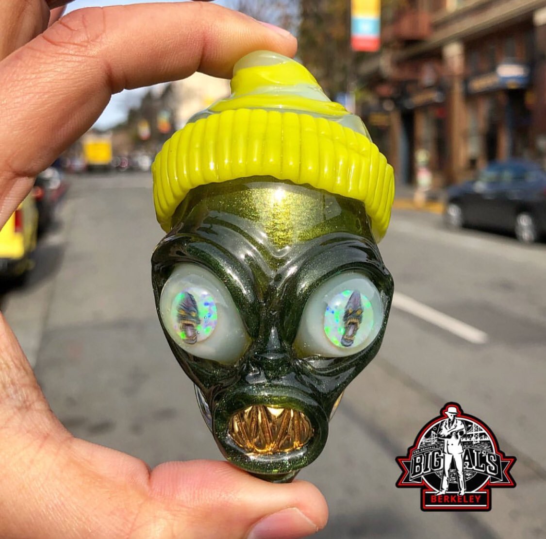 BigAlsSmoke's tweet photo. Wind chill got me like....🥶....@ghost_glass_official ❌ @firefly_glass 💨👽👀💎🔥💦🌬
https://t.co/BiU9JiBEVG
#24k #headyglass #goldgrill #beanie #firefly #fireflyglass #rollerghoster #rollerghosterglass #berkeley #bayarea #sculpting #topshelf #bestofglass #glassof #alien https://t.co/FZ2yzwbDSe