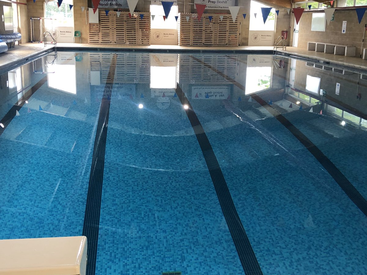 BSwimsquad's tweet photo. Parent and Toddler play sessions every Tuesday and Thursday mornings 8.30 -9.30 am from next Thursday 23/1/20 #toddlerswimming #fun #waterconfidence #excitingtimes https://t.co/1VFPck7Z0t