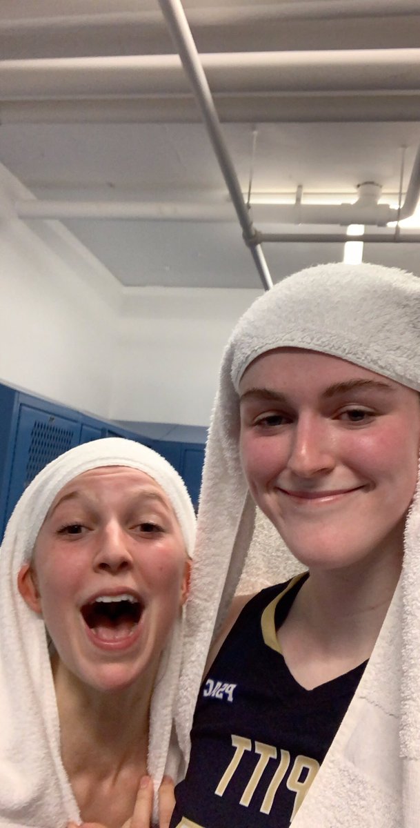.... we don’t even know what to put as a caption for these two 🤦‍♀️ #upj #pittjohnstown #wbb #D2