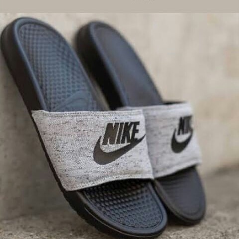 benny benassi nike slides