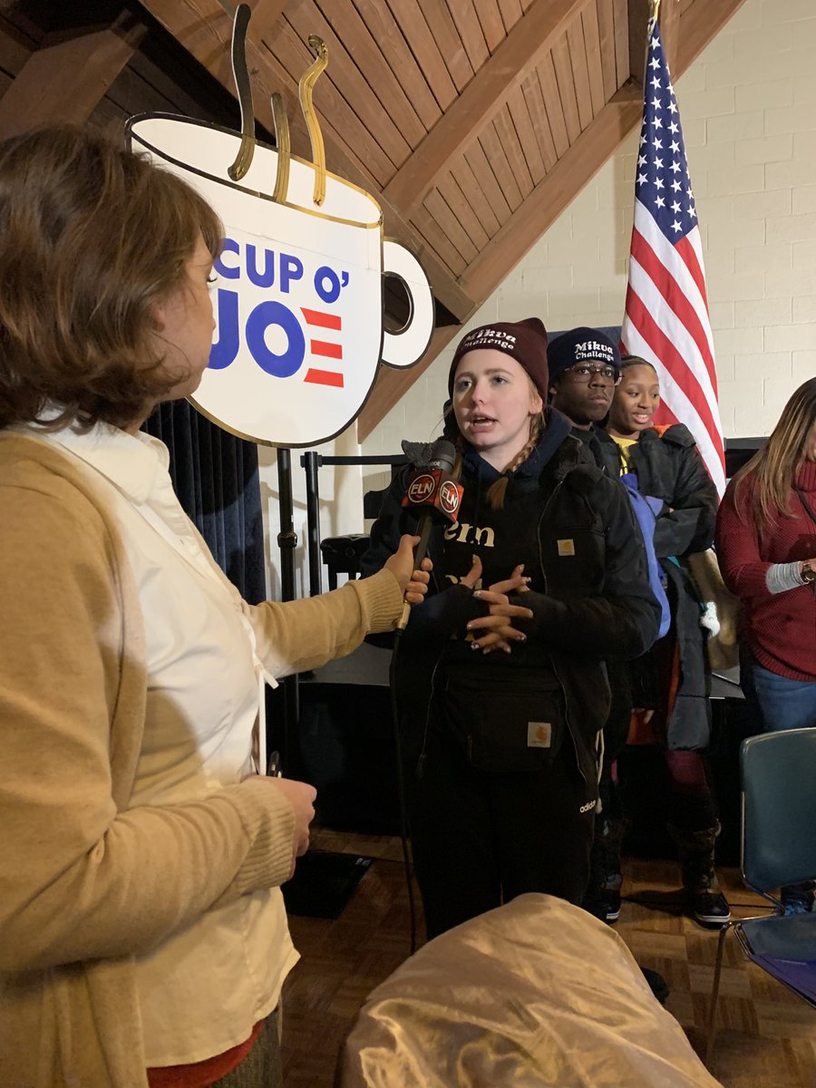 robyn_inDC's tweet photo. Madi from #van6 and Sam & Madison from @MikvaDC EIA team bring interviewed by student journalists from @elonuniversity after the @JoeBiden event!! #MikvaInIowa @MikvaChallenge https://t.co/GsinkLW0TX