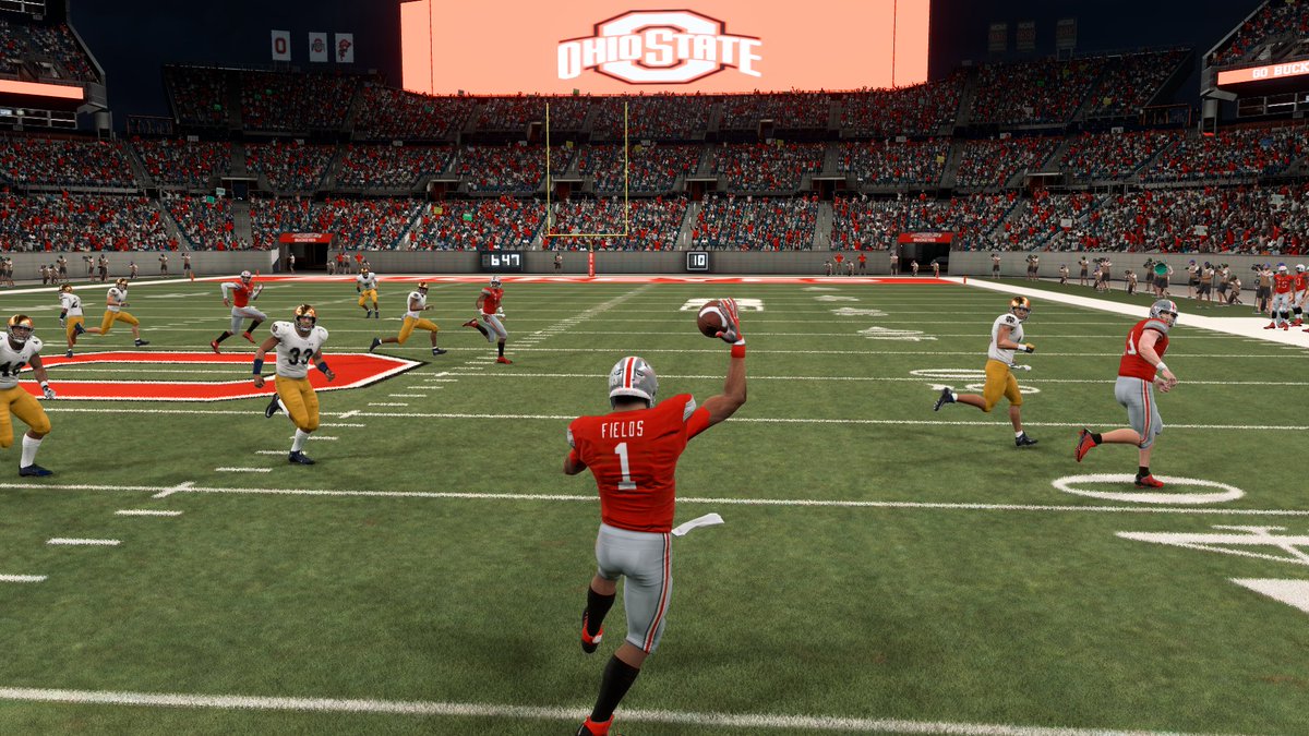 tywizzler's tweet image. No. 2 Ohio State make a case for the top spot, decimating No. 15 Notre Dame 59-17 at the Horseshoe. It was only the 7th meeting between the two schools (5-2 OSU). Dobbins rushed for 187/1 TD while Fields threw for 251/5 TD. Okudah added 2 INT to his season tally and gave up 0 TD.