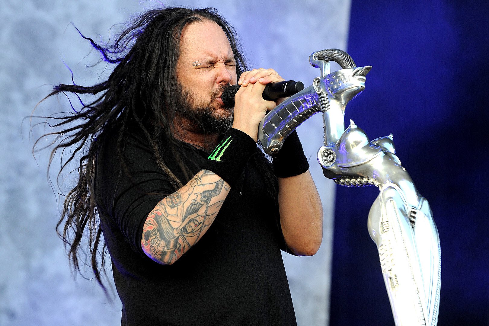 Happy Birthday Jonathan Davis. He is 49 years old. 