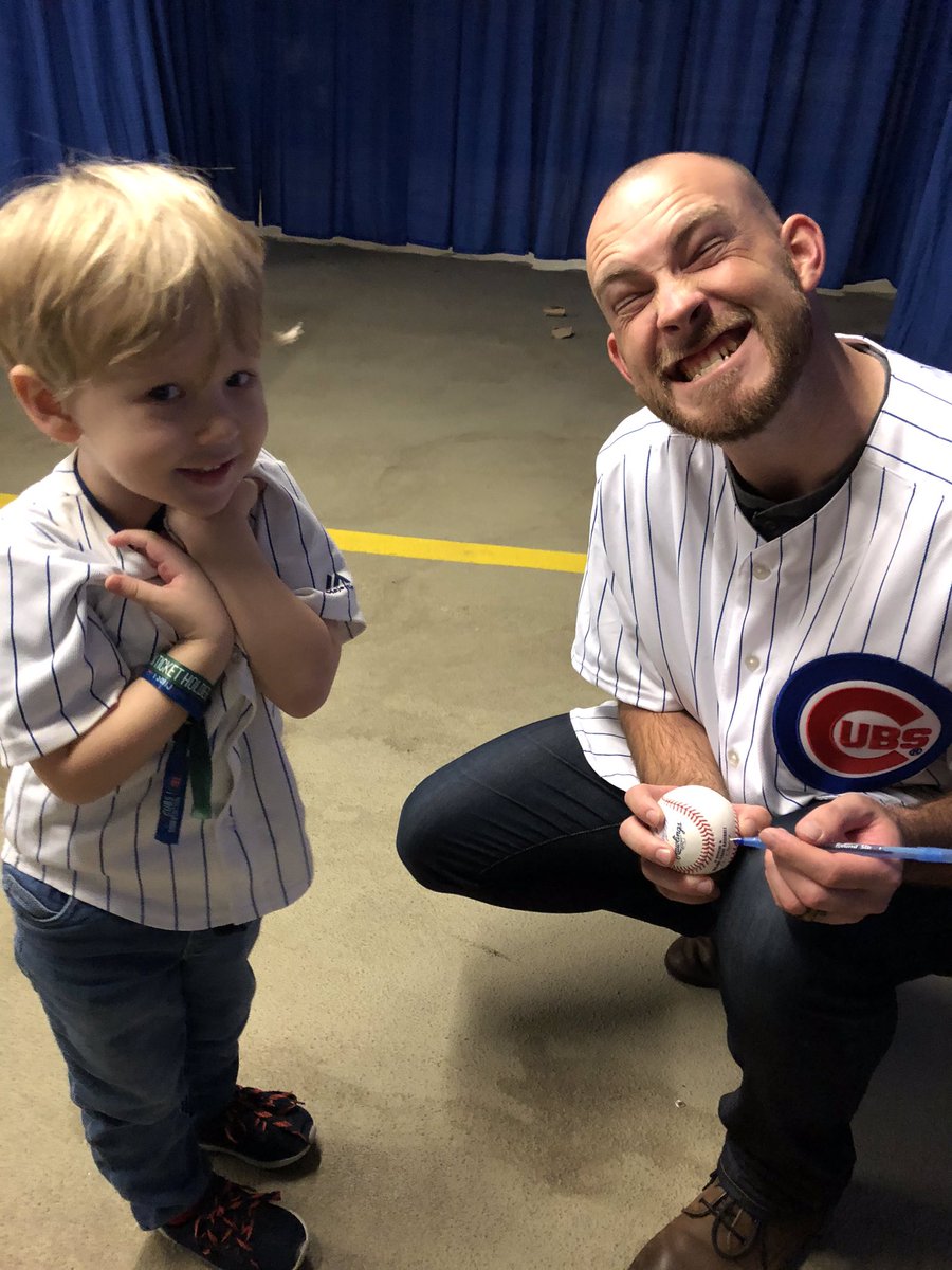 Nemceke's tweet photo. Photo ops at #cubscon are so much fun when the players let loose. @leftyryan91 and my son cheesing it up. Thanks again!! https://t.co/ZTDMAcy8Xv