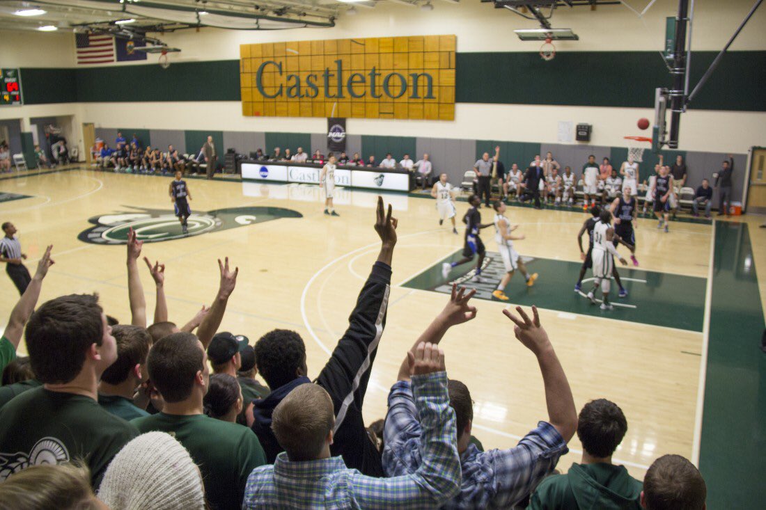 jacksonattyy's tweet photo. I am very excited to announce that i will be furthering my academic and athletic career at Castleton University! I’d like to thank all of my Coaches,family,and everyone who has helped me along the way! Go Spartans🟢⚪️@FFBravesHoops @CastletonMHoops @CastletonSports @CastletonEdu https://t.co/kzWvtjOQqH