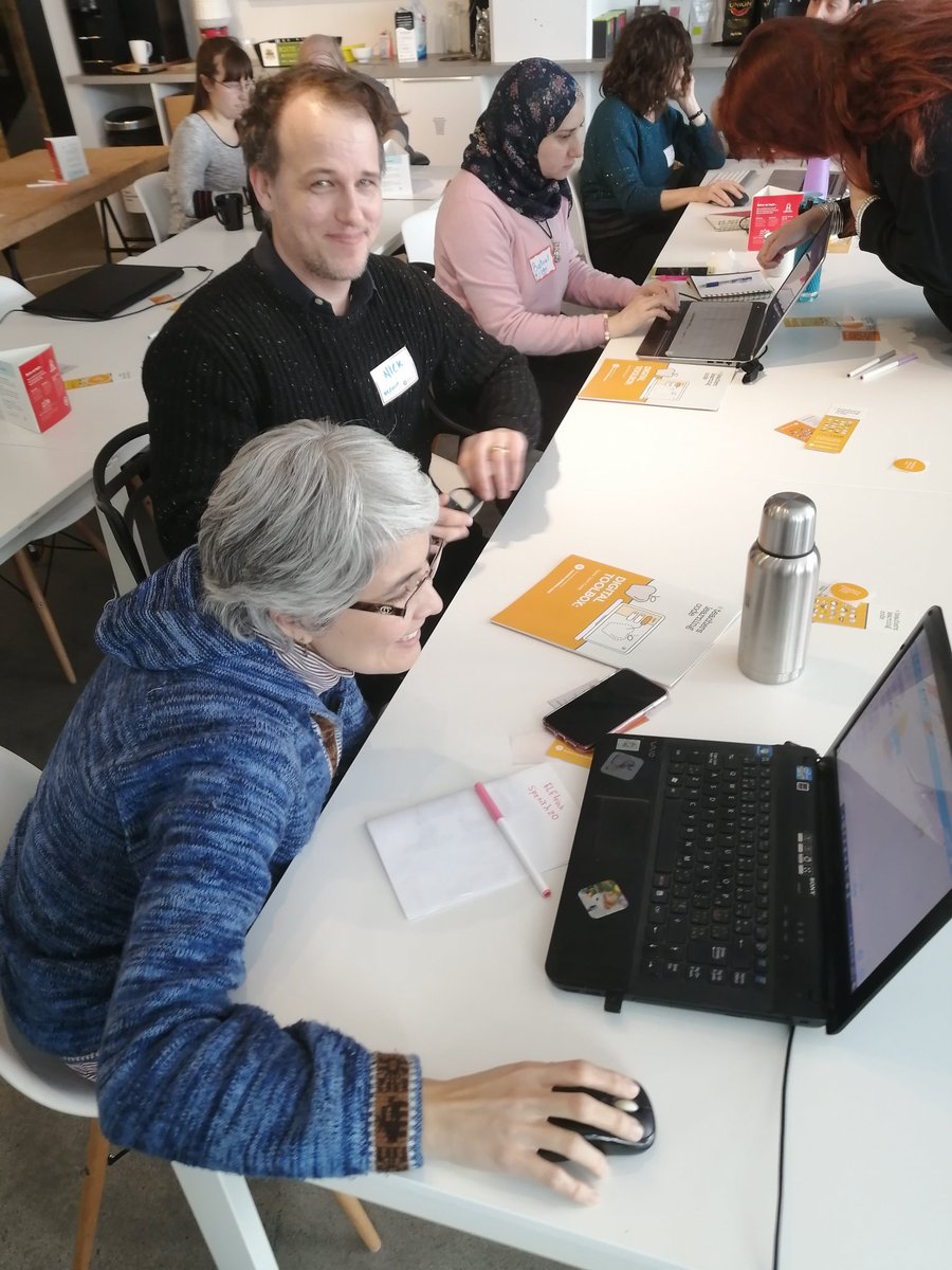 learningcodeyul's tweet image. It's warm and cozy at our first Teachers Learning Code workshop at @DistrictMcorp. @MDoveDesign is turning teachers into students today!