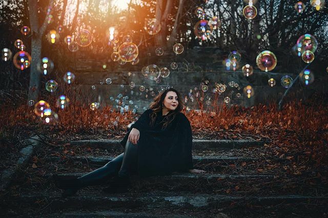 dual_edge_photo's tweet photo. Bubbles with @kfic21!
.
Your gallery will be done next week!! 💖
.
#photography #photographer #portrait #portraitphotographer #portraitphotography #RIphotography #portraits_vs #portraits #portrait #canon5dmarkiv #canon #modelphotography #model #style … https://t.co/AtfWhGaNXE https://t.co/P9lj1Wt78n
