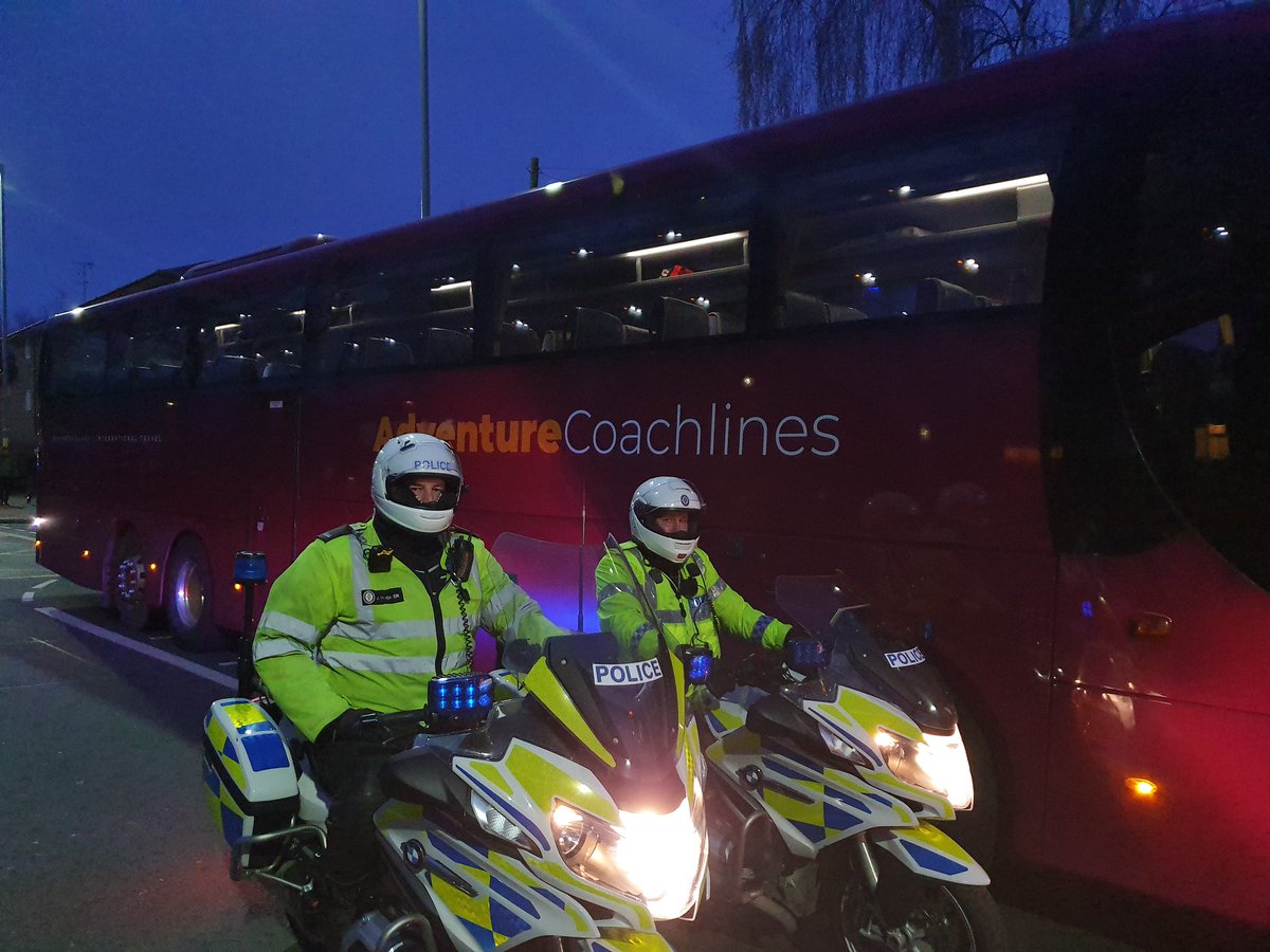Daveh451's tweet photo. Police escort... home time !! https://t.co/QhWwhNCRzh