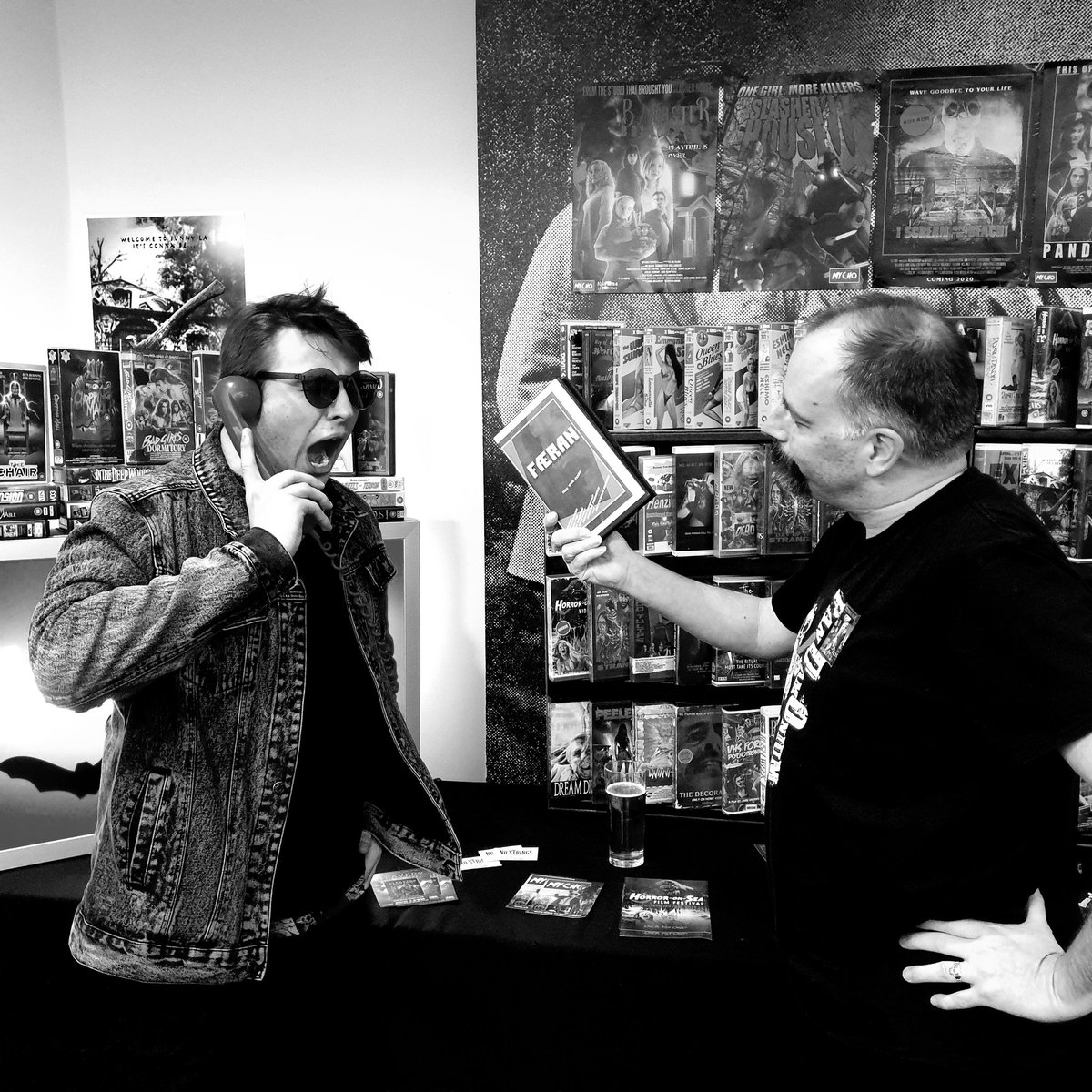 iscreambeach's tweet photo. Mellow Coasts finest are on the Fรฆran case! @ShootingLdgProd @MychoPictures @JinxMediaLtd @FreeSpriteMedia @HorrorOnSea @ElsonMedia #followthehand #iscreamonthebeach https://t.co/sJ6c1kMNQL