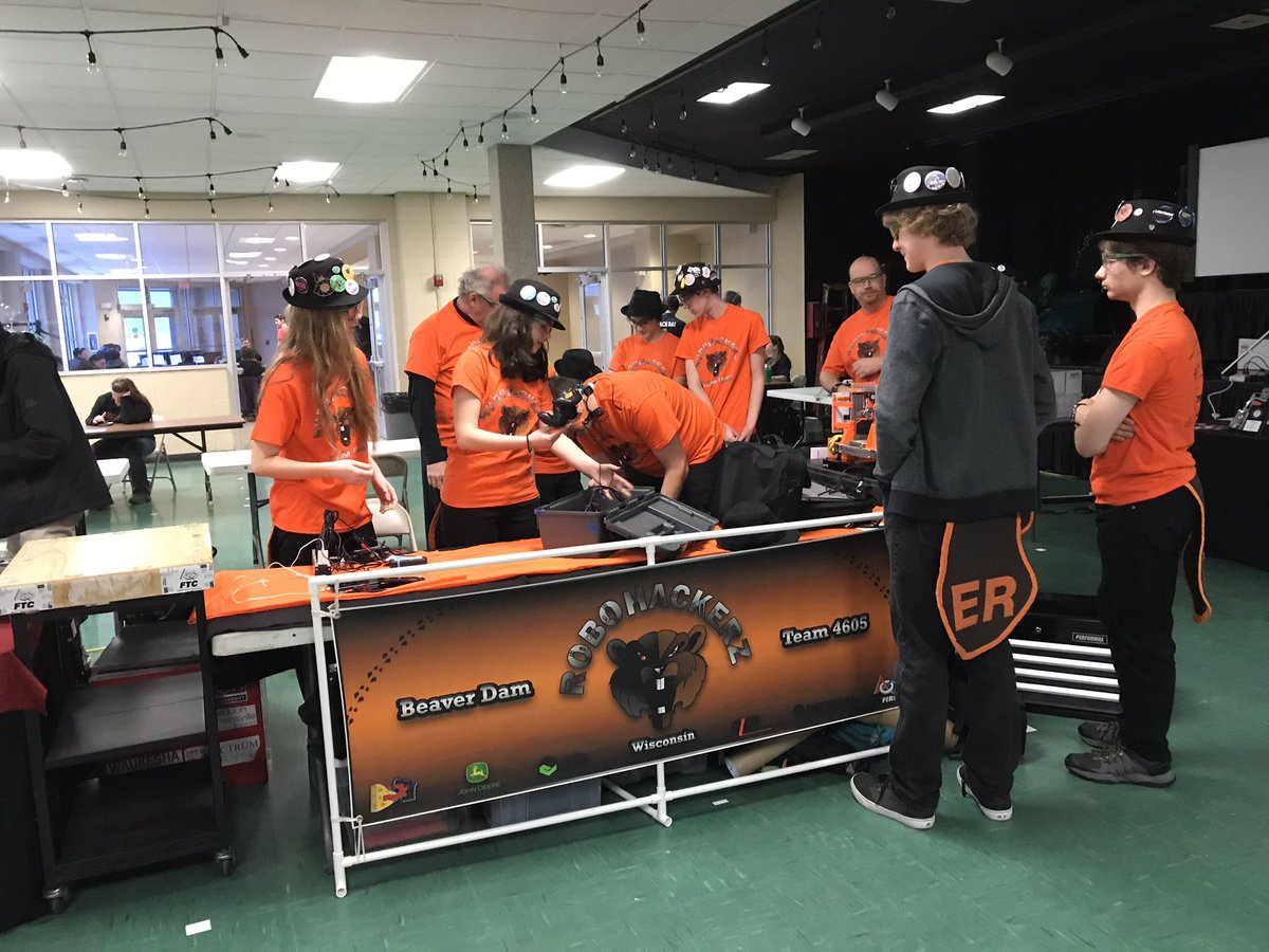 BeaverDamRobohackerz tweet media