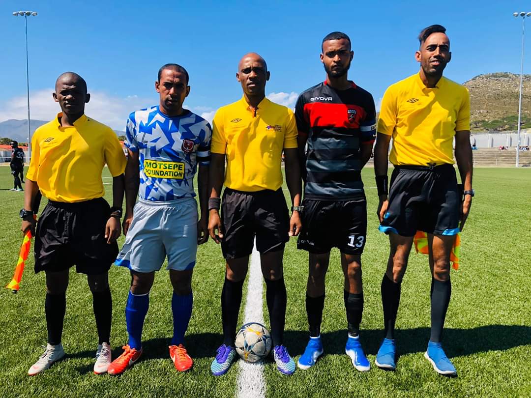 natososyal_'s tweet photo. Big three points today for us away to Norway Parks Magic. Wade Coetzee was the man of the moment scoring the winner after Tevin Pott's opener was cancelled out by the hosts.
Norway Parks Magic 1 - 2 Ubuntu Cape Town
#BeBrave #BeExcellent #WeAreUbuntu
πΈ: NPM Facebook https://t.co/WWTLgpwZte