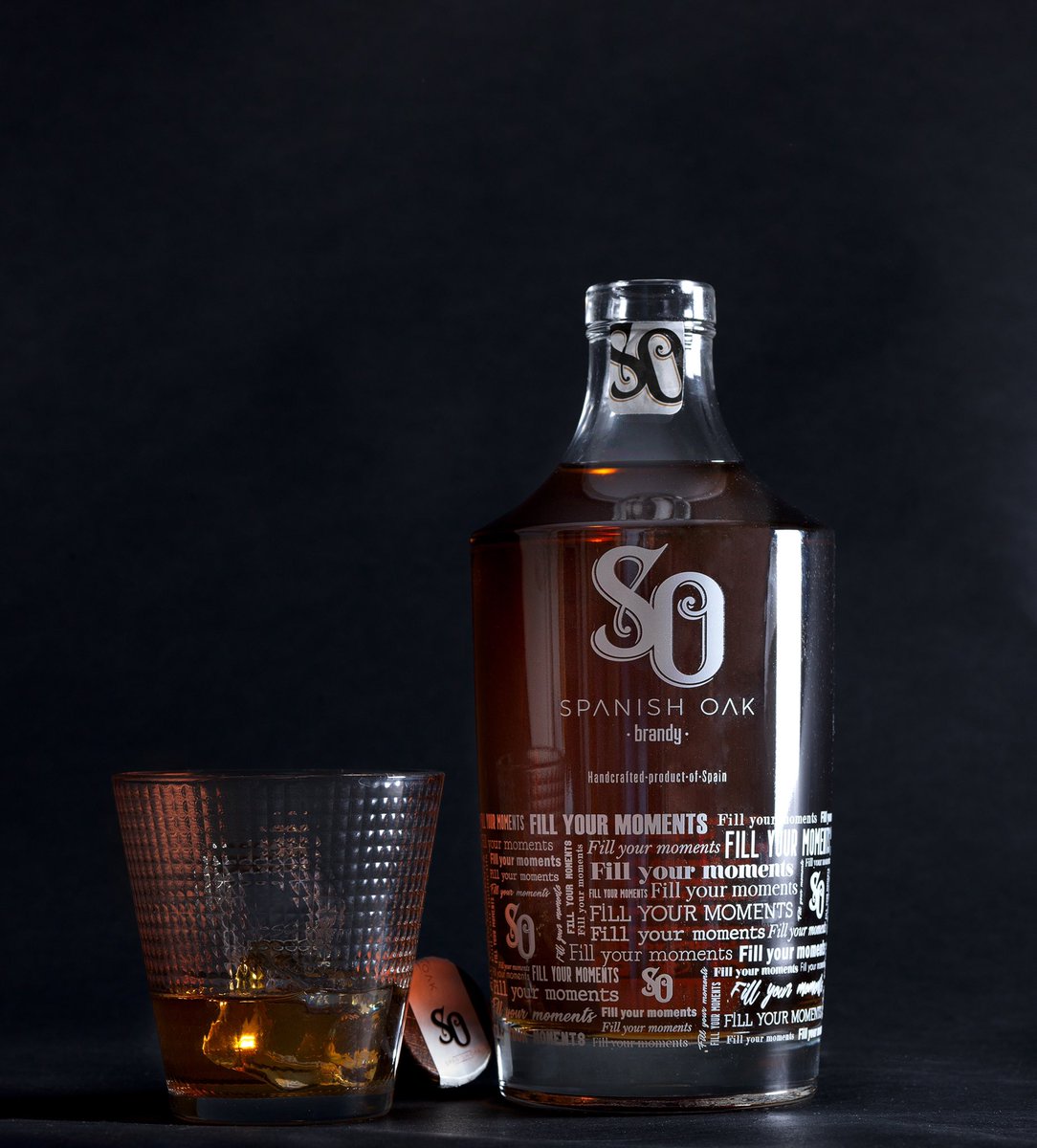 Spanish_Oak's tweet photo. Perfect time to grab a bottle and cozy up inside. The state of Pennsylvania just launched Spanish Oak in 52 @PAWineSpirits stores!  We are now available in Pittsburgh, Philadelphia, Erie, Harrisburg, Wilkes-Barre, Scranton &amp; Allentown.  Grab a bottle and share some pics with us! https://t.co/1UcrJ5e35j