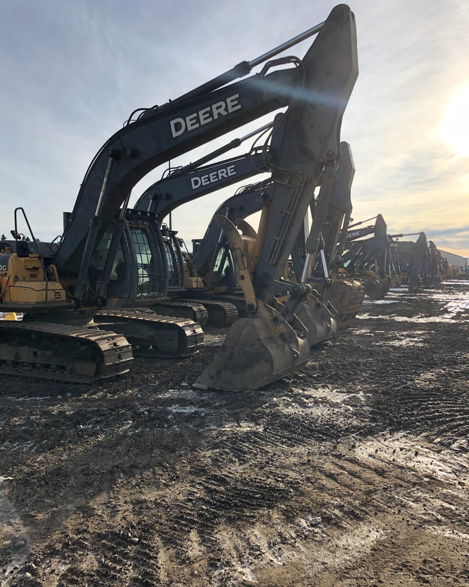 StarwestLtd's tweet photo. Spotted some beautiful looking equipment on a customer site this week. Just another day at the office! #StarWestPetroleum https://t.co/ydAQcQxAex