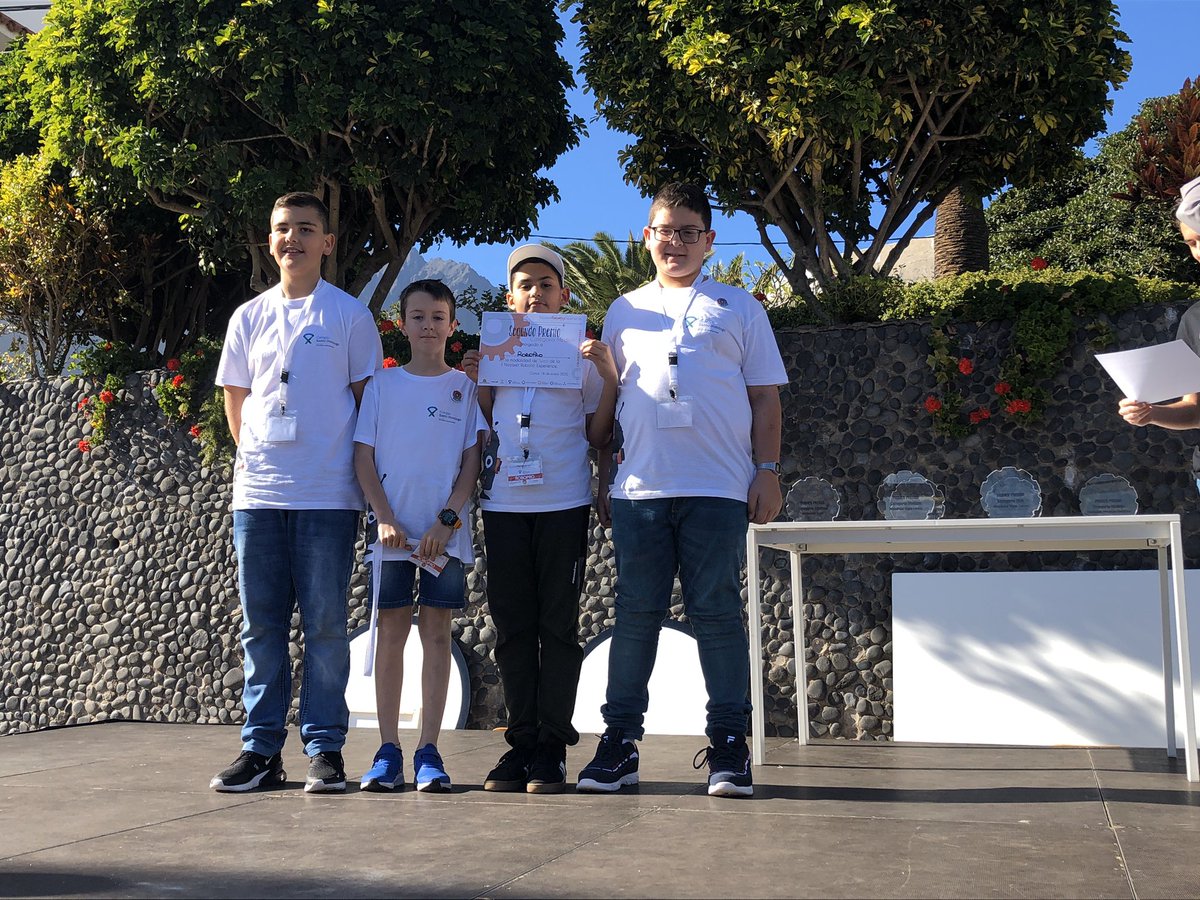 Robótica_sdomingo tweet media