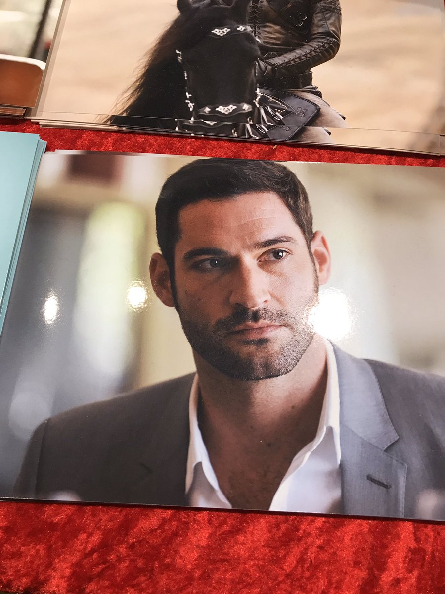 MelliDuevel's tweet photo. So Iโm thinking about to go to @MagicConDE this year again. @tomellis17 you said last year you will come back this year, is it still going to happen? ๐๐๐ That would be awesome ๐ #Lucifer #MagicConBonn https://t.co/ii8eEKl9R2