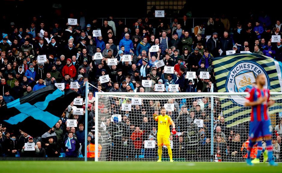 talkSPORT's tweet image. Man City fans today protesting VAR 👀
