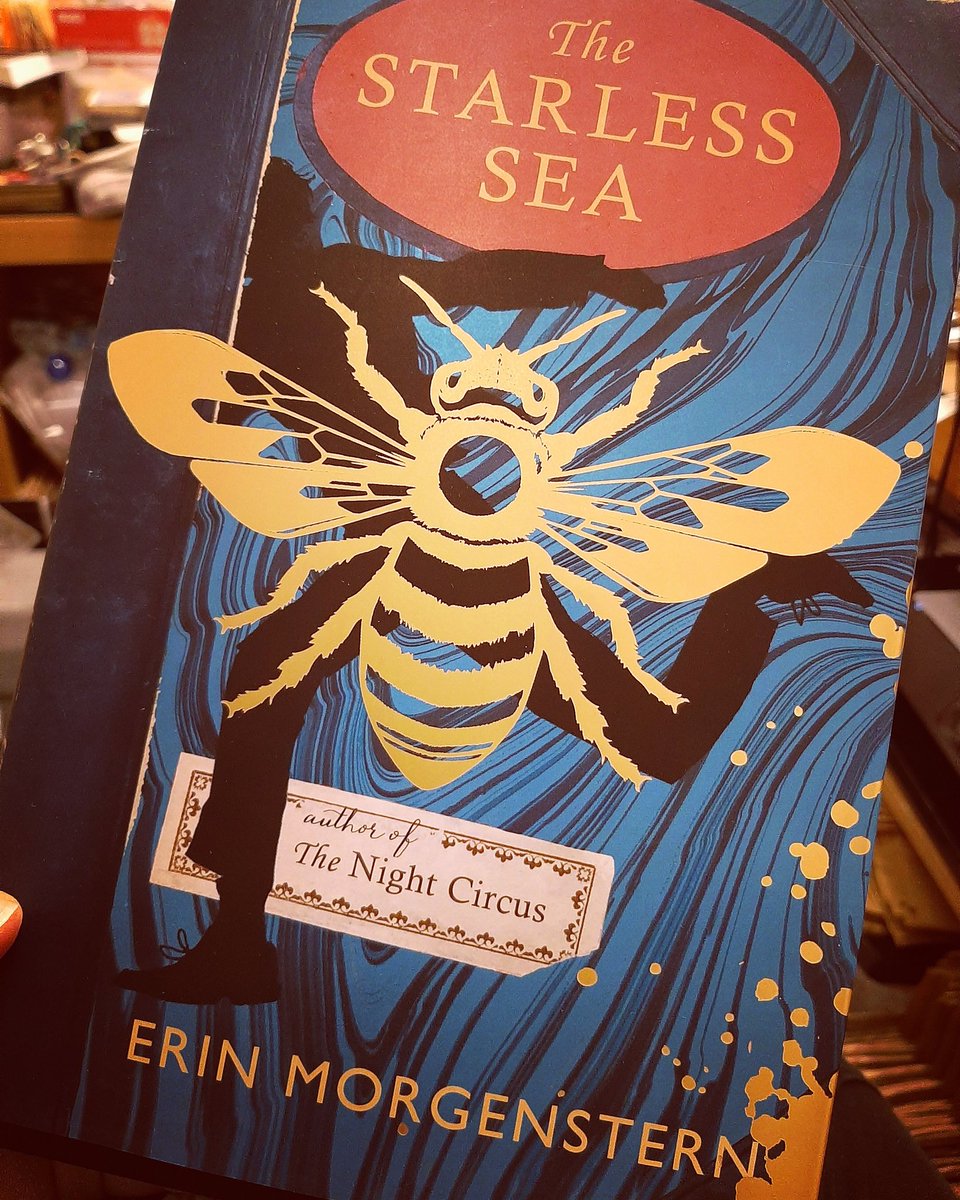 ChingfordBooks's tweet photo. I am currently reading this book. What are you reading at the moment? 😊📚
#JosBookshop #Chingford #London #E4 #WalthamForest #LBWF #IndependentBookshop #WhereYouShopMatters #WeekendReading #BookInspirations #BookLove #MagicOfTheBookshop #PopToTheShop #ShareTheBookshopLove 💕 https://t.co/GqPG0K4ZTp
