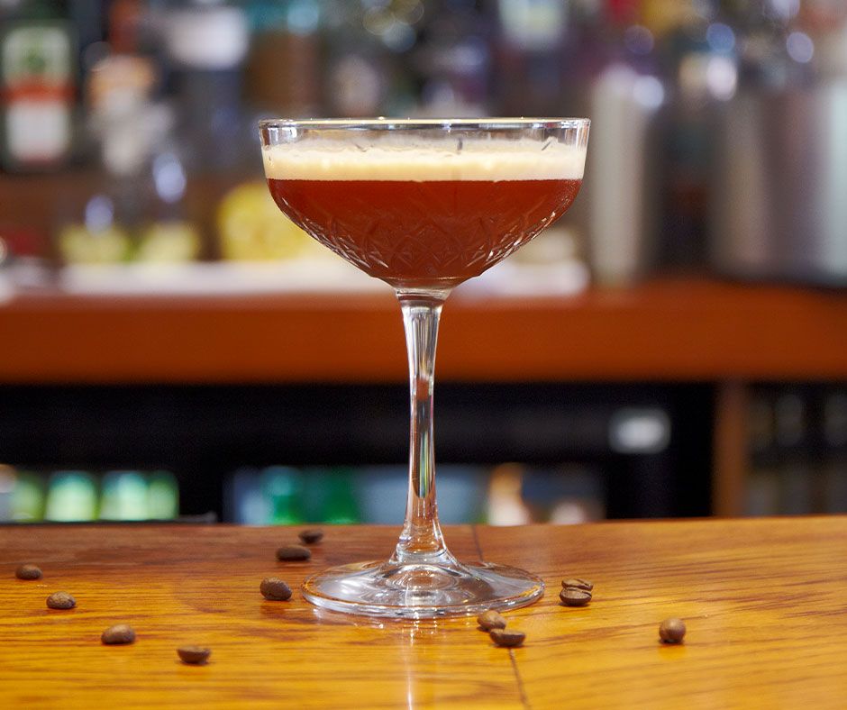 thenuthallpub's tweet photo. Our Espresso Martini is made with Russian standard vodka, Tia Maria, gomme sugar syrup, a shot of espresso and decorated with coffee beans 😍 🍸 #cocktails https://t.co/NRab0dnrQe