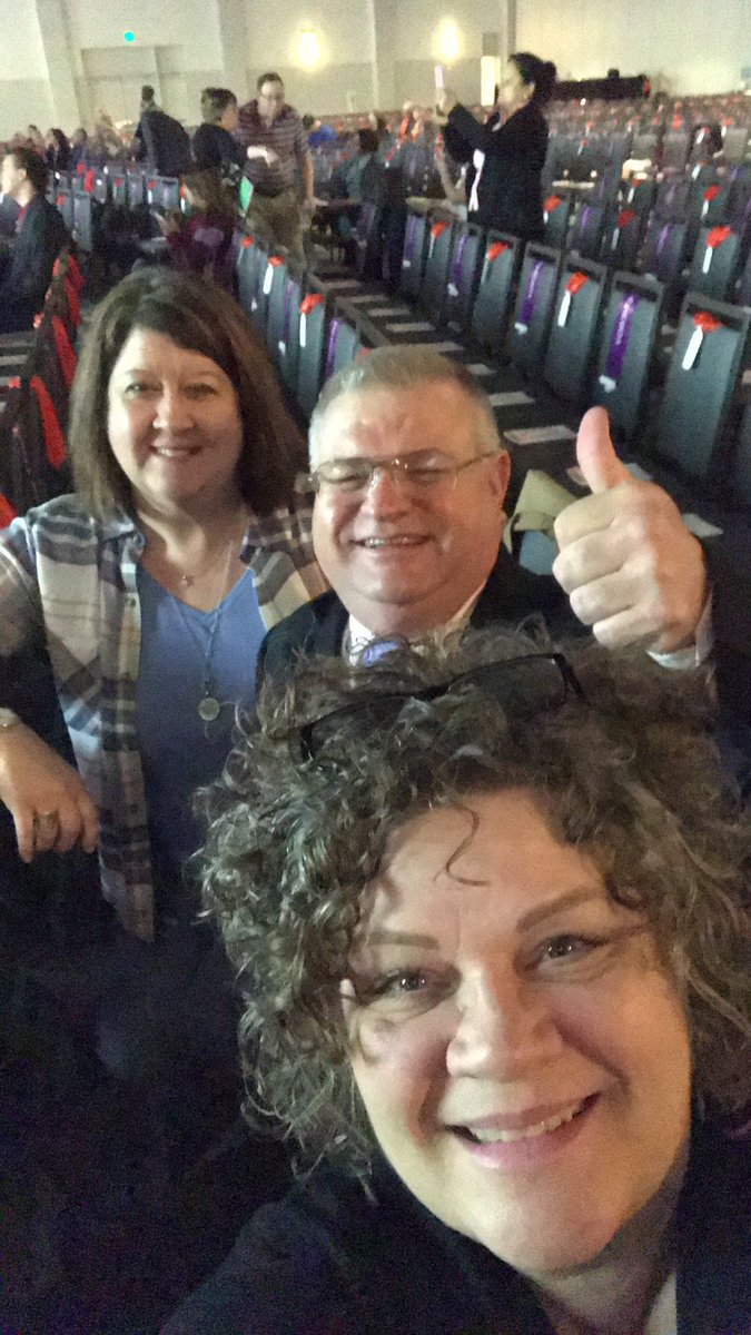 stephorn69's tweet photo. Good things in store in 2020!!#Simulcast2020 https://t.co/ZhNjhtYDHk