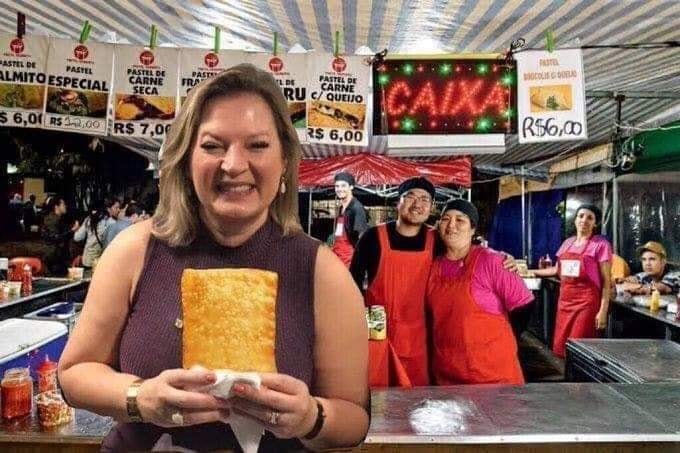 CSdaDepressao's tweet photo. Mulheres na política kkkk https://t.co/zz5IyphBdQ