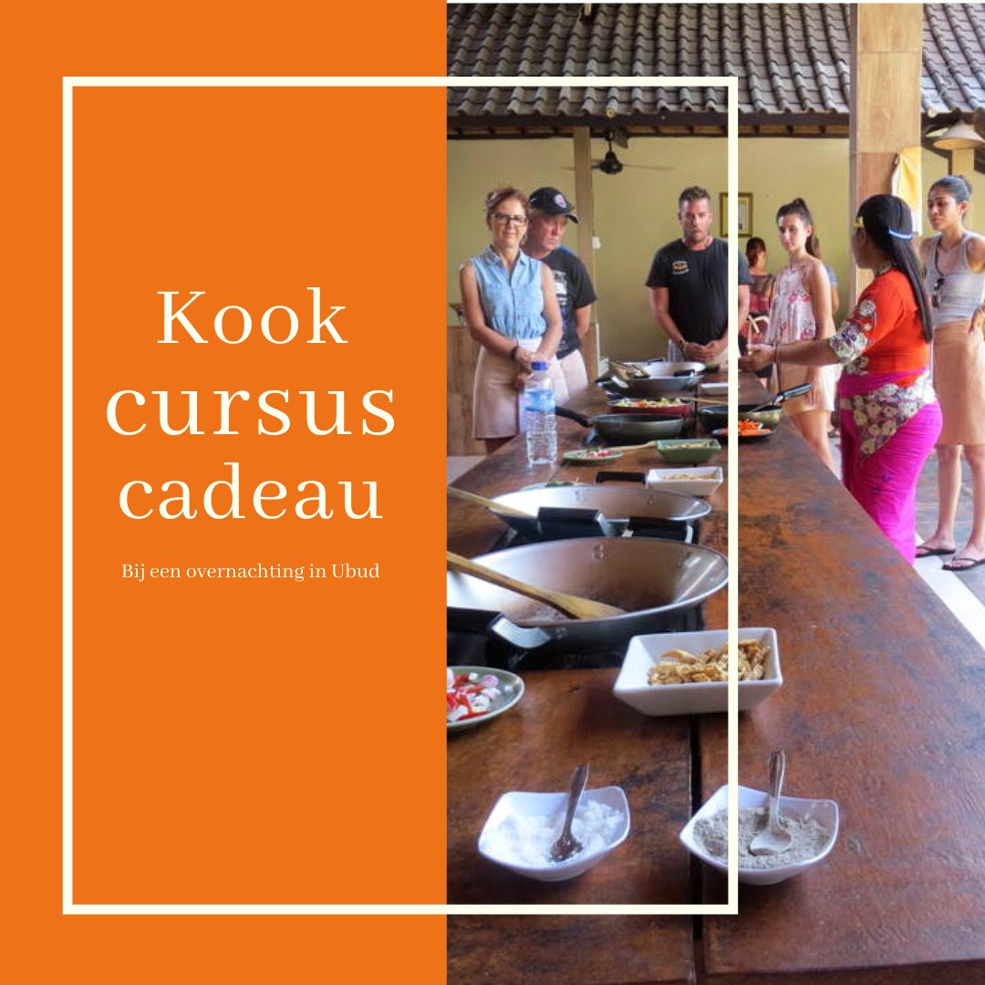 Vanverre's tweet photo. Kookliefhebbers opgelet! 
Bij een overnachting in Ubud krijg je een kookcursus cadeau!
Bekijk onze reizen naar Bali.
.
.
.
.
.
#indonesie #bali #ubud #kookcursus #cadeau #gratis #koken #leren #kokkerellen #samenkoken #indonesiereis #verrereis #balireis #vanverre #vanverrereizen https://t.co/sltQQvy0D8