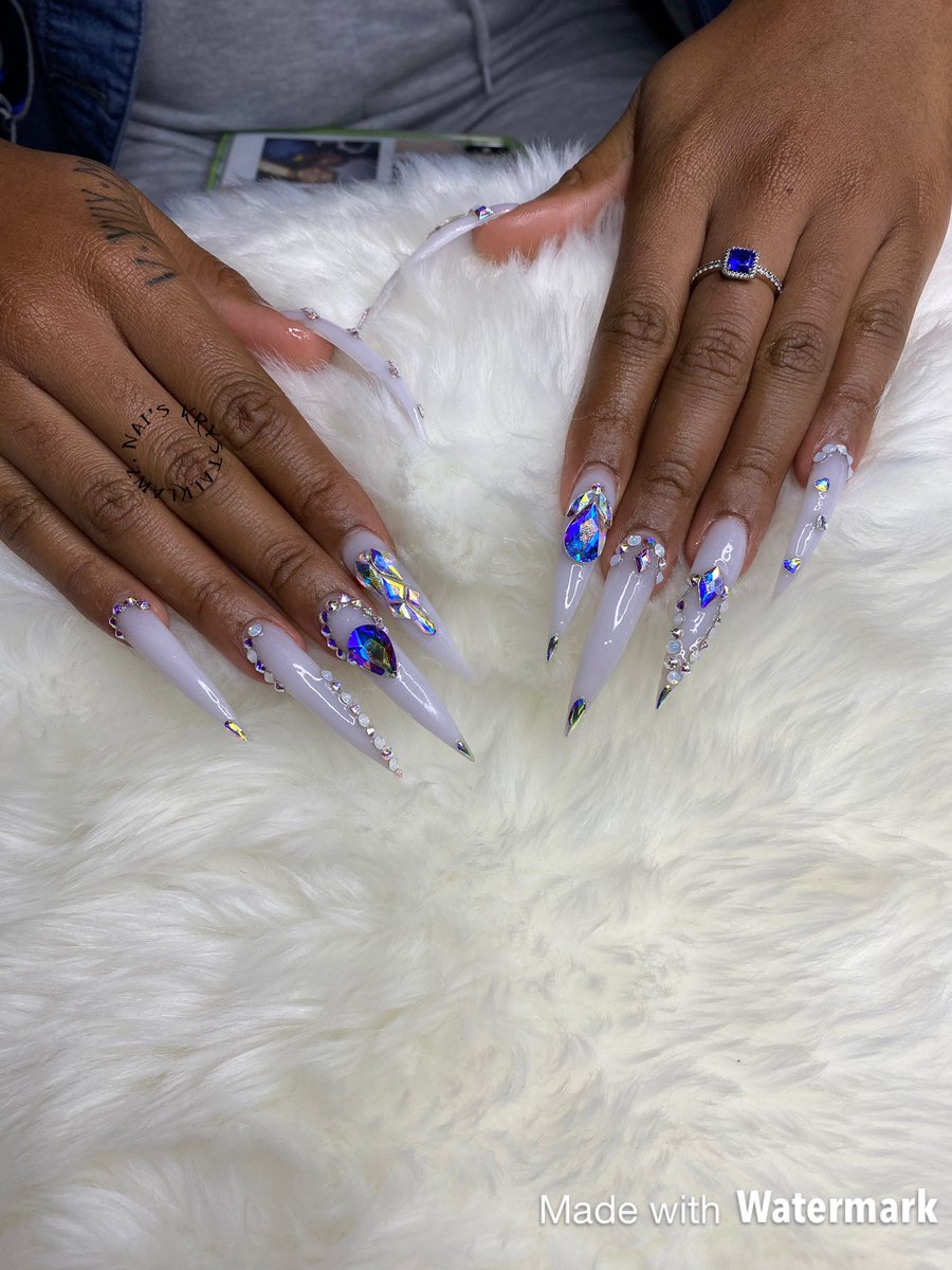 KlawzNextDoor's tweet photo. Jaw Droppers Fullset🌬🤭💎 BOOKING LINK IN BIO💅🏽 #SUBR #SELU #BatonRougeNailTech #SU19 #SU20 #SU21 #SU22 #SU23 #LSU19 #LSU20 #LSU21 #LSU22 #LSU2 https://t.co/mqUuBkVw2P