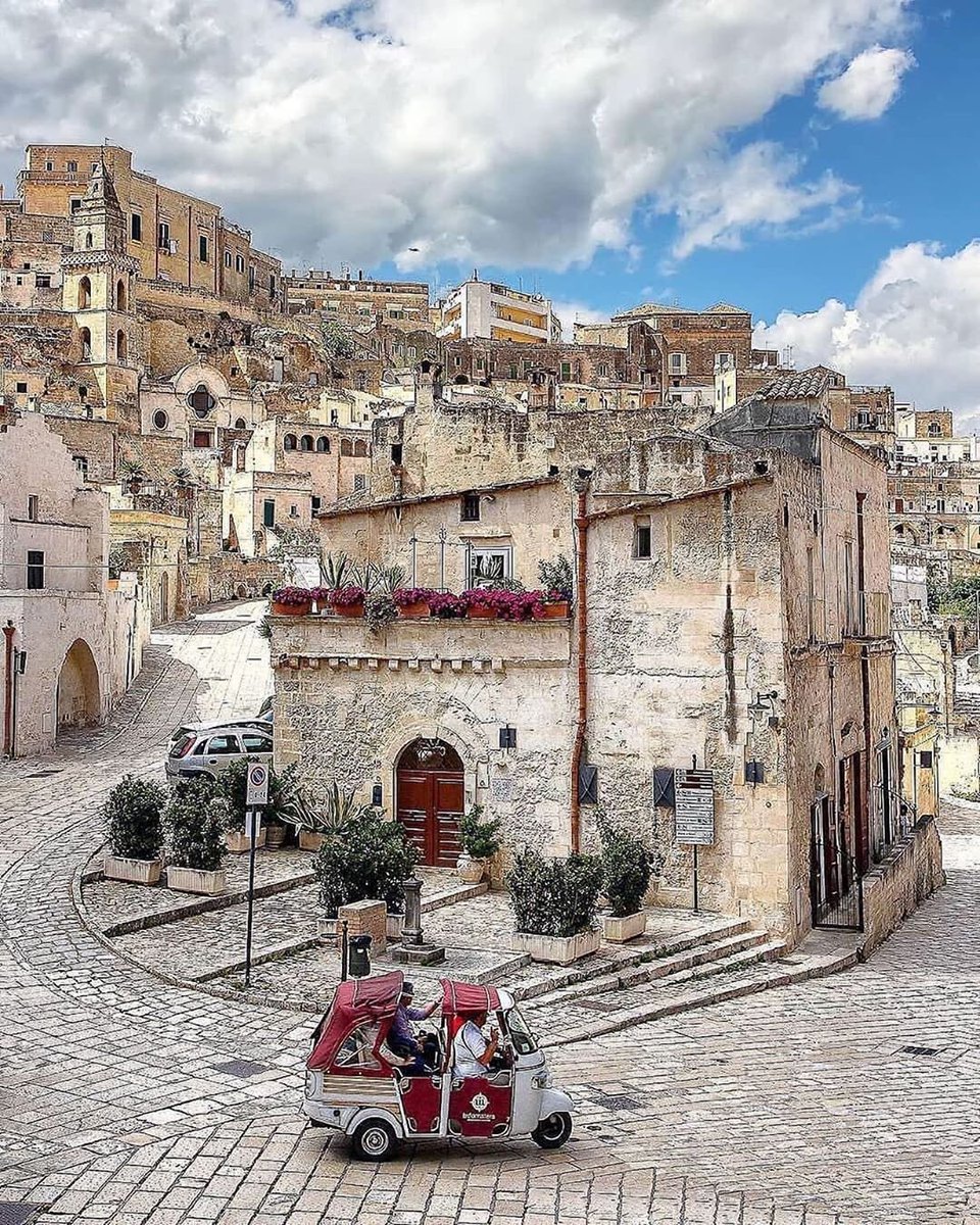 🙌🏻#DestinosDECK
🌍Matera 🇮🇹 
📷 <a href="/anto81nio/">Antonio Rotundo</a> 
.
.
.
#Travel #nature #matera #paradise #dream #italy
#dreamplaces #architecture