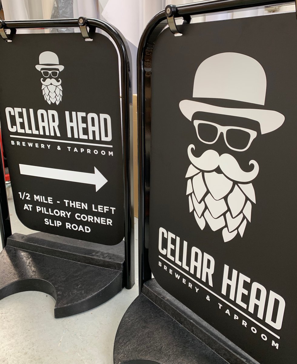 KnockoutPrint's tweet photo. Eye catching #reflective #swingsigns printed for @CellarHeadBrew produced this week #knockoutprint #signage #reflectivevinyl https://t.co/JanDOjUFVN