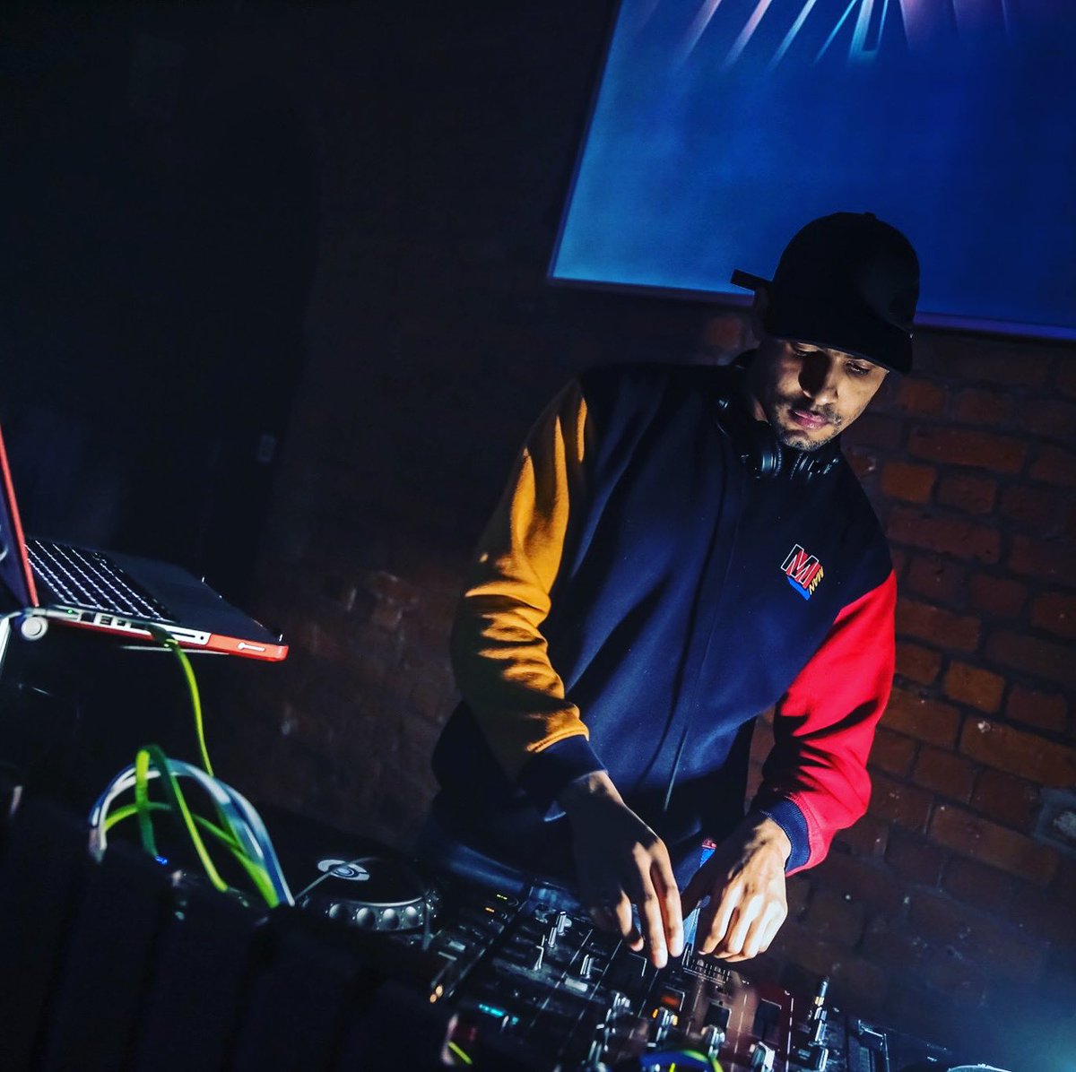 ARK Manchester ๐๐ (@arkmanc) on Twitter photo All roads point to ๐TW!STED DISKO @arkmanc TONIGHT <a href="/ArkSaturday/">Twisted Disko | Ark Manchester</a>
3Rooms/3DJs/2Floors/1Event ๐๐๐
.
.
#Manchester #Clubbing #Party #Students #Student #Event #Ark #HouseMusic #RnB #Urban #NightOut #WhatsOn #Drinking #WhatsOnMcr #Lifestyle All roads point to ๐TW!STED DISKO @arkmanc TONIGHT <a href="/ArkSaturday/">Twisted Disko | Ark Manchester</a>
3Rooms/3DJs/2Floors/1Event ๐๐๐
.
.
#Manchester #Clubbing #Party #Students #Student #Event #Ark #HouseMusic #RnB #Urban #NightOut #WhatsOn #Drinking #WhatsOnMcr #Lifestyle