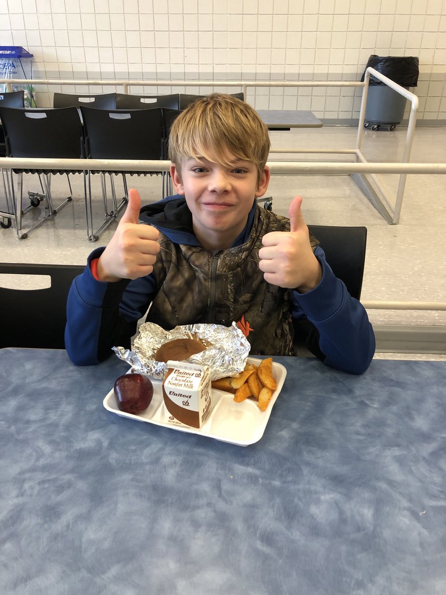 torontocafe1's tweet photo. Two thumbs up for the Breakfast Burger https://t.co/WQI5f9HrEe