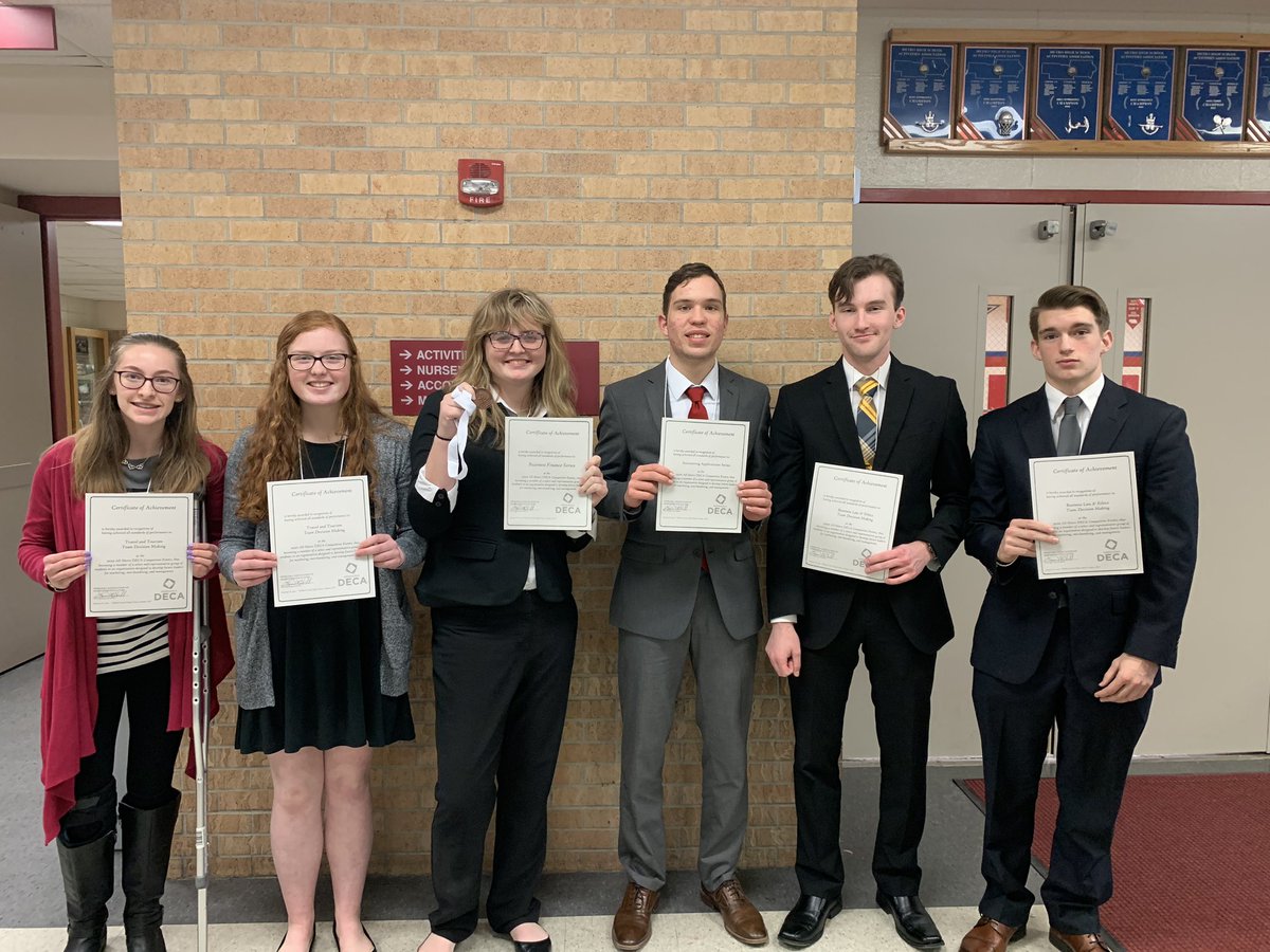 Top 8 award winners at DECA Metros!