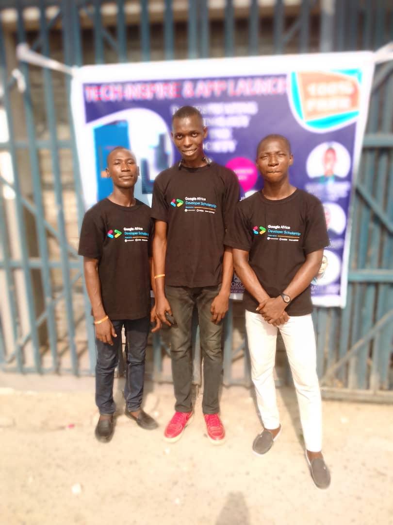 samueldesignzz's tweet photo. Tech-Inspire Summit and App Launch of the Urhobo Dictionary App (created by @EdirinMuogho) was a huge success and place to be today. #Techinspire #Urhobo #Dictionary #Gdgwarri
@charliecodes @orheria @EdirinMuogho @OkiemuteMatthew @Sucesslifestyle @Gawhanye @evwrenitiroro https://t.co/dEb6v7Z1tm