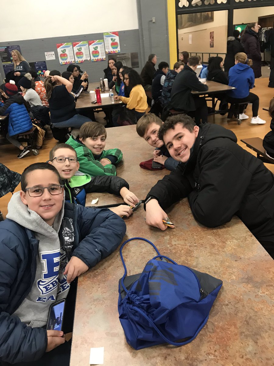 stephanielabuz's tweet photo. The snow can’t stop these mathletes! @EbingerSchool #R2R https://t.co/7Mme2o3TUO