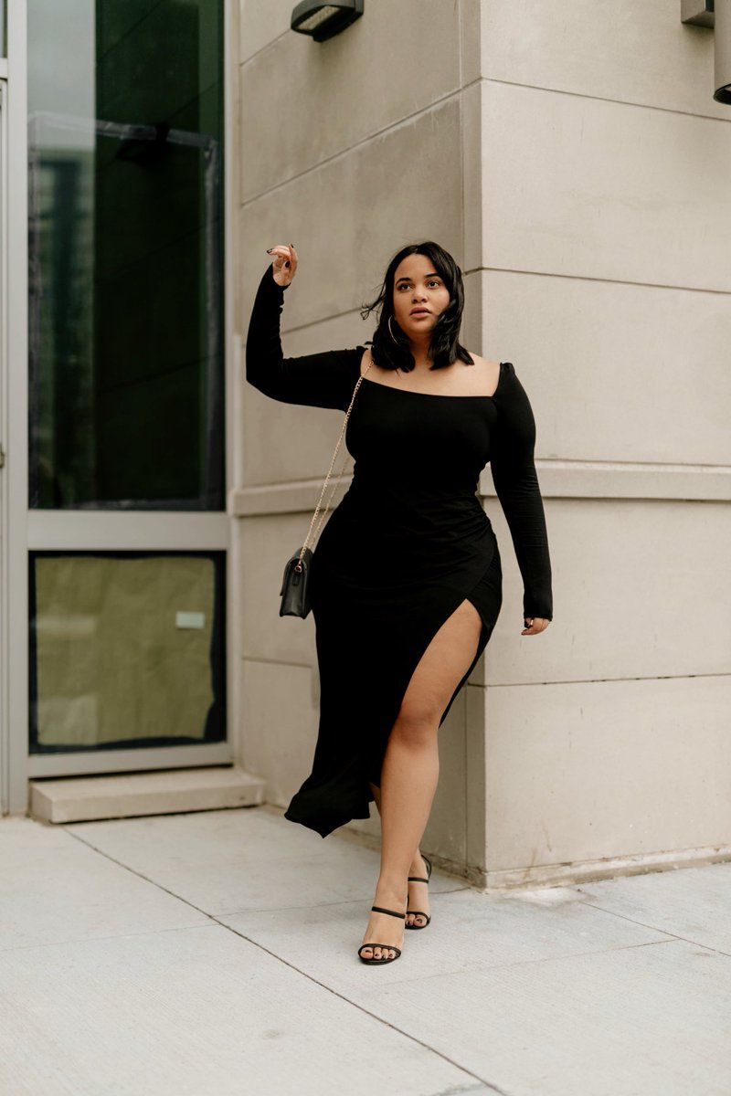DeniseMercedes's tweet photo. Dress from @Reformation 🖤 https://t.co/9s6AnPwD10