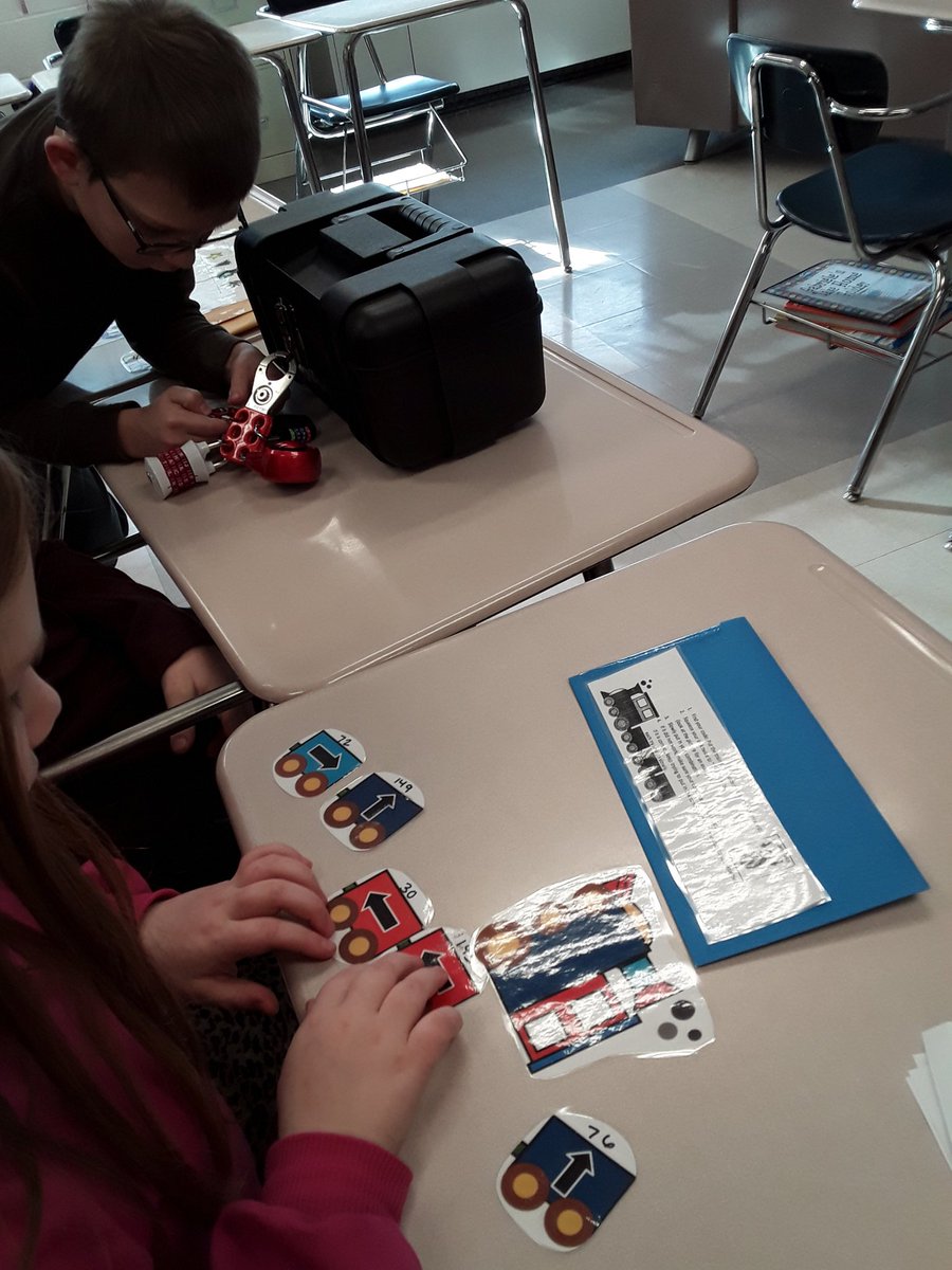 baes_ms's tweet photo. My ELA classes played an "Escape" themed game with our breakout boxes. Each team had to read and solve the puzzles to unlock each lock. They enjoyed looking at the clues and completing a task! Definitely a self-esteem builder!#pasmartgrant #baes #falconpride https://t.co/D43de7iJrc