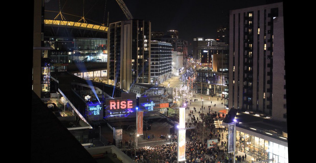 Julian Tollast tweet media