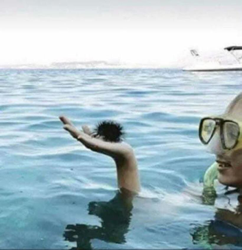 CauseWereGuys's tweet photo. Thought there were two people in this photo https://t.co/RoLeuFkzbW