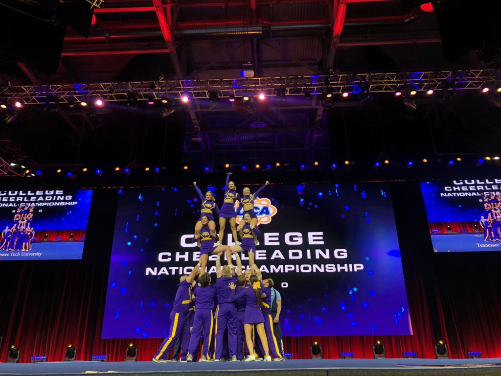 UCAupdates's tweet photo. Arena South has seen some incredible routines in the DI Semi Finals! #UCAnationals @TTUGoldenEagles @mostatecheer https://t.co/tjtQMMUWMU