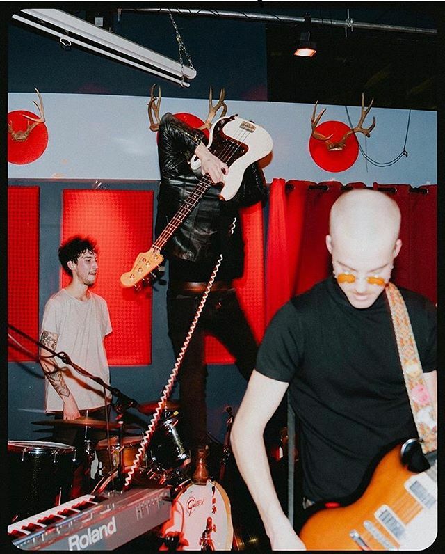 💥TONIGHT⚡️ <a href="/autonomics/">Autonomics</a> with @dukeevers and <a href="/pulpromance/">Mia Wallace</a> 🤘8:30 doors 9pm show time 📸 <a href="/kristinaskool/">𝕶 📸</a> ift.tt/2TD1Z0A