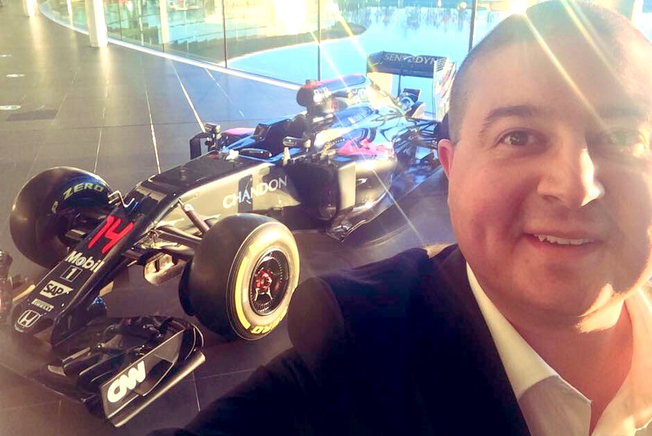 SimonGBrooks's tweet photo. #OnThisDay 2017 being invited to @McLarenF1 for a fan day to meet @svandoorne and @ZBrownCEO. @PrimeVideo were also there filming for #GrandPrixDriver. An unforgettable day, thankyou team! #TeamLikeNoOther #FansLikeNoOther https://t.co/2g1o3WMl9m