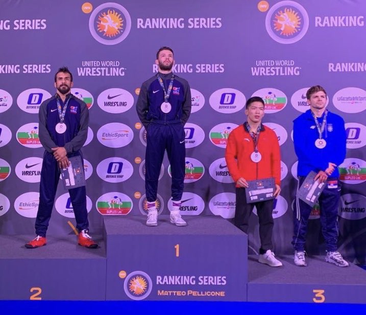 HWC_wrestling's tweet photo. 🏅 Congrats!  @thomasgilmanusa @MarkPerry165 https://t.co/l1zLICoJs7