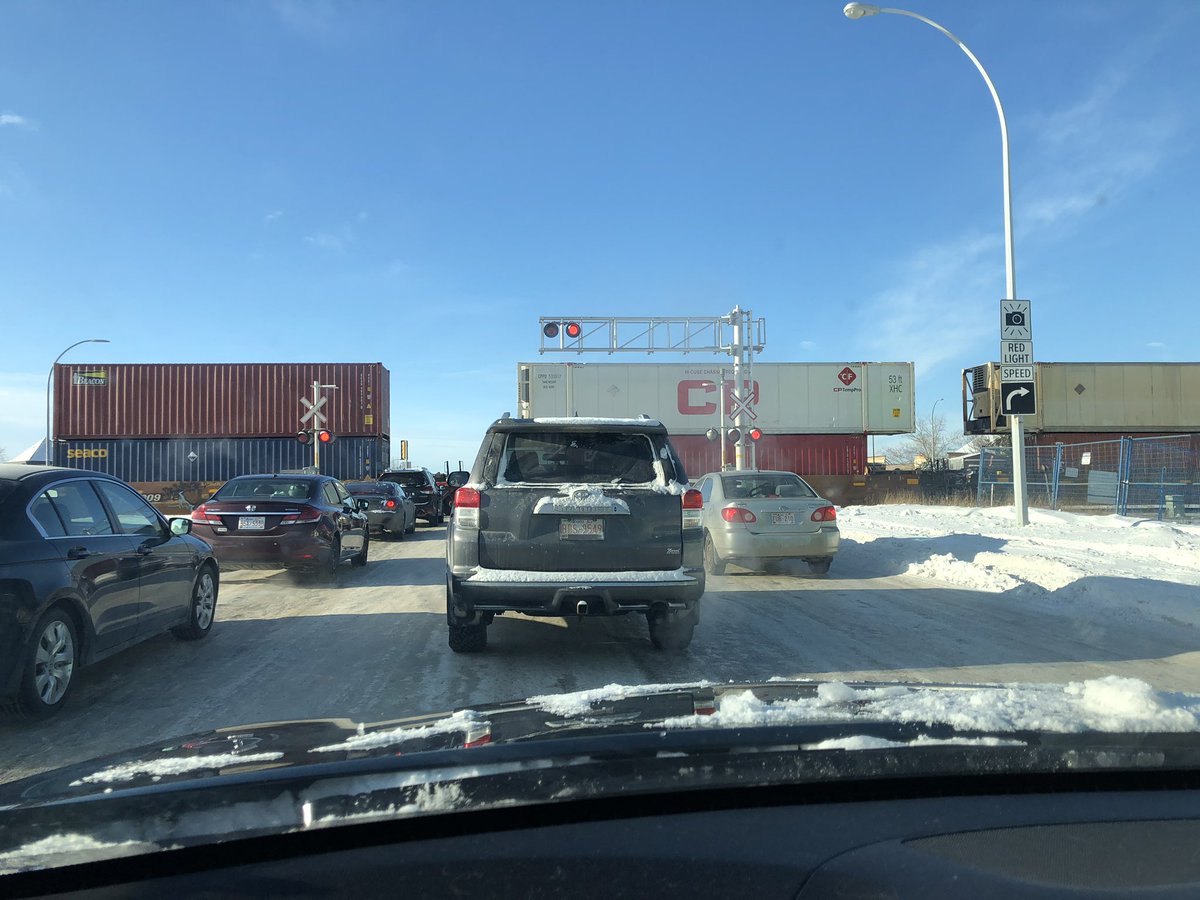 BrynMightyMouth's tweet photo. Dear @yegcc... This CP Intermodal location off 99th street and 34th avenue has gotta go. Relocation absolutely necessary. County of Leduc? #gonnabehereanhour #holyeff https://t.co/OgqOx3dYJV