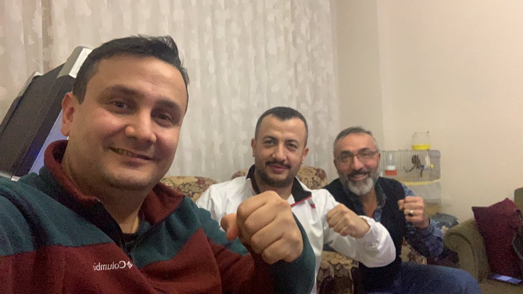 SARGINSERDAR's tweet photo. #HaydiAli Tebrikler şampiyon https://t.co/VMdLDgv8UH